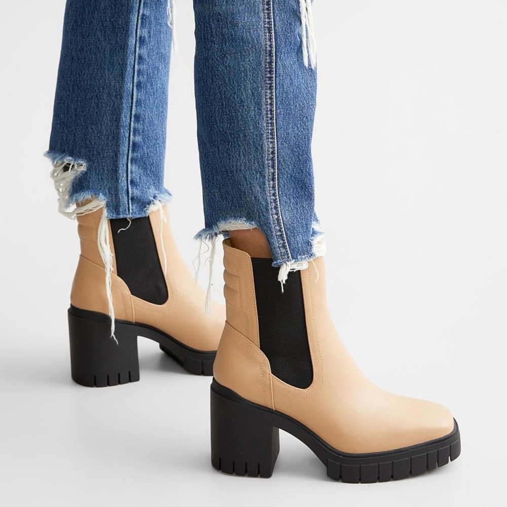 MIA Deva Chelsea Chunky Heel Ankle Boots Natural Tan Black Platform Lug Sole 9M